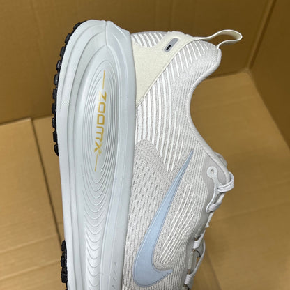 Vomero 18 Vast Grey Summit White