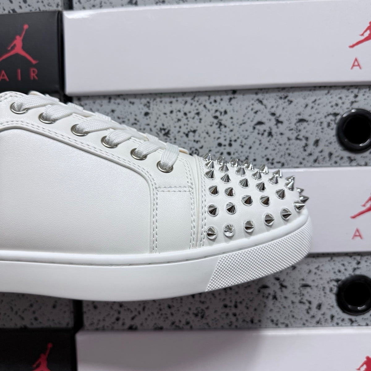 Cristhian Louboutin Vieira Spikes White