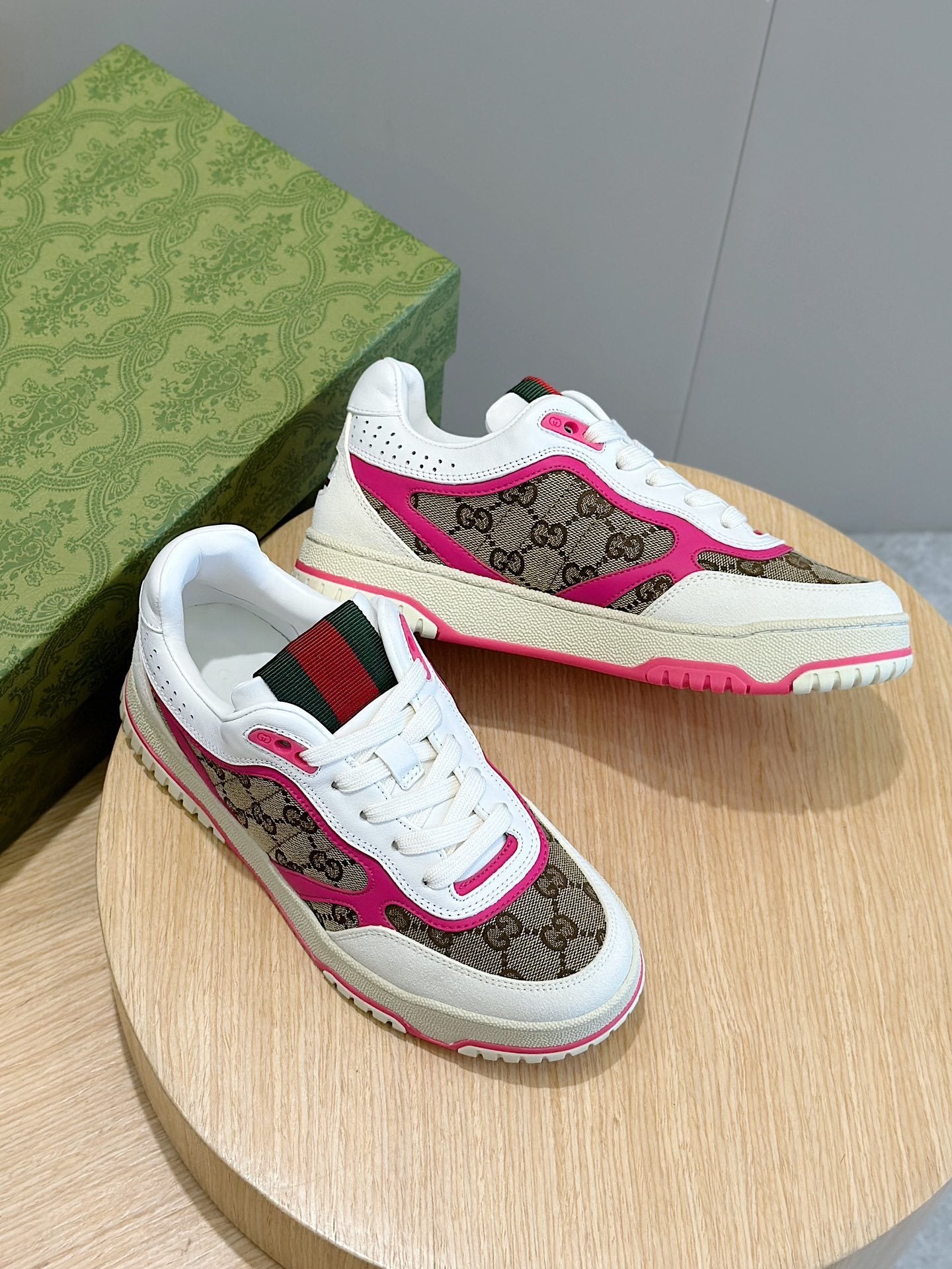 Gu Shoes