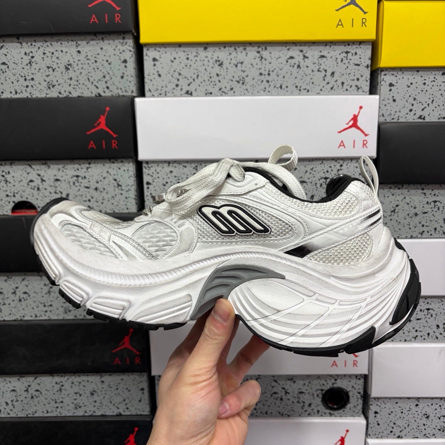 BLG 6XL White/Black