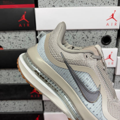 Pegasus Premium Grey
