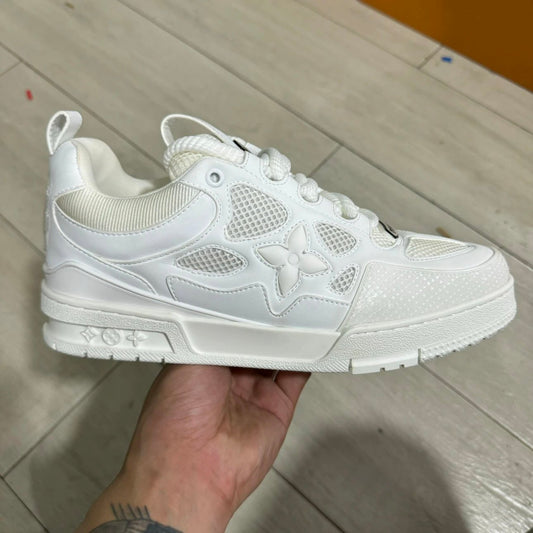Aware Skate White