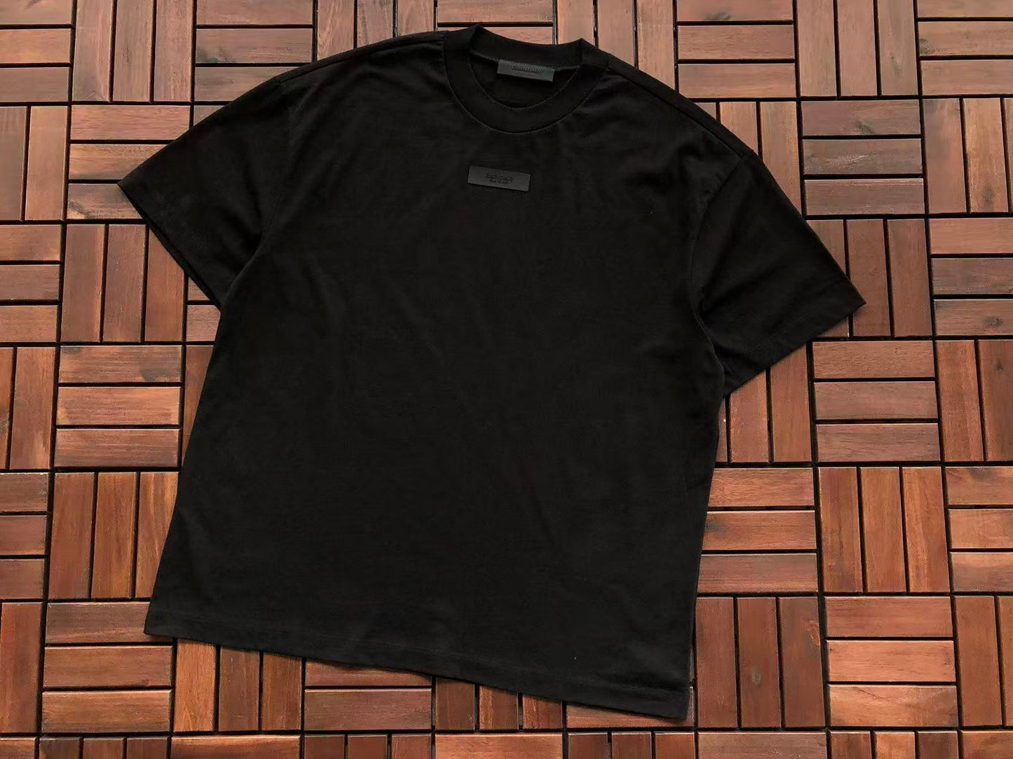 T-Shirts ESSENT