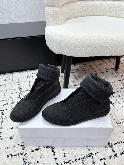 Maison HIgh Black Cotton