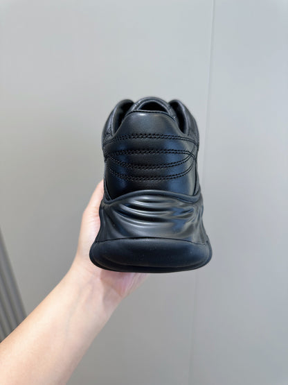 Gu Shoes