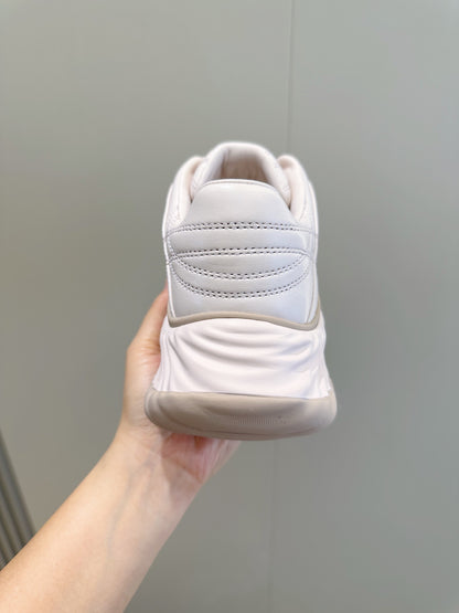 Gu Shoes