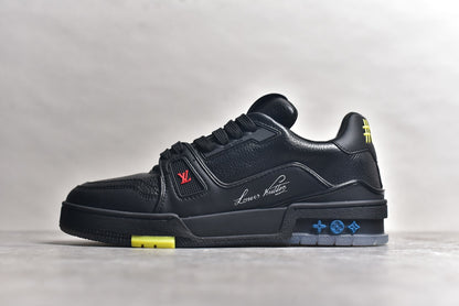 Trainer Black