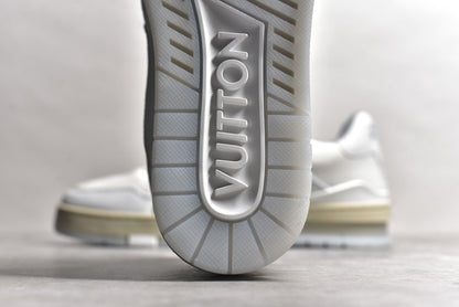 Trainer White and Cream