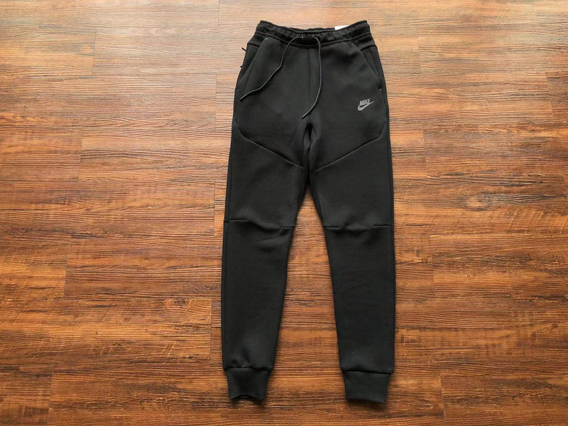 Conjunto Tech Fleece Preto