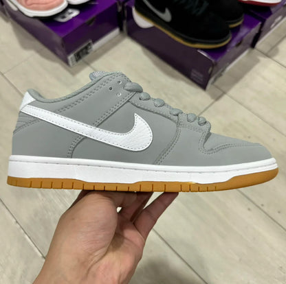 SB Dunk Low Wolf Grey Gum