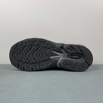 AD Adistar Cushion SFTM Silver Grey