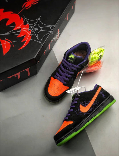 SB dunk Low “Night of Mischief”