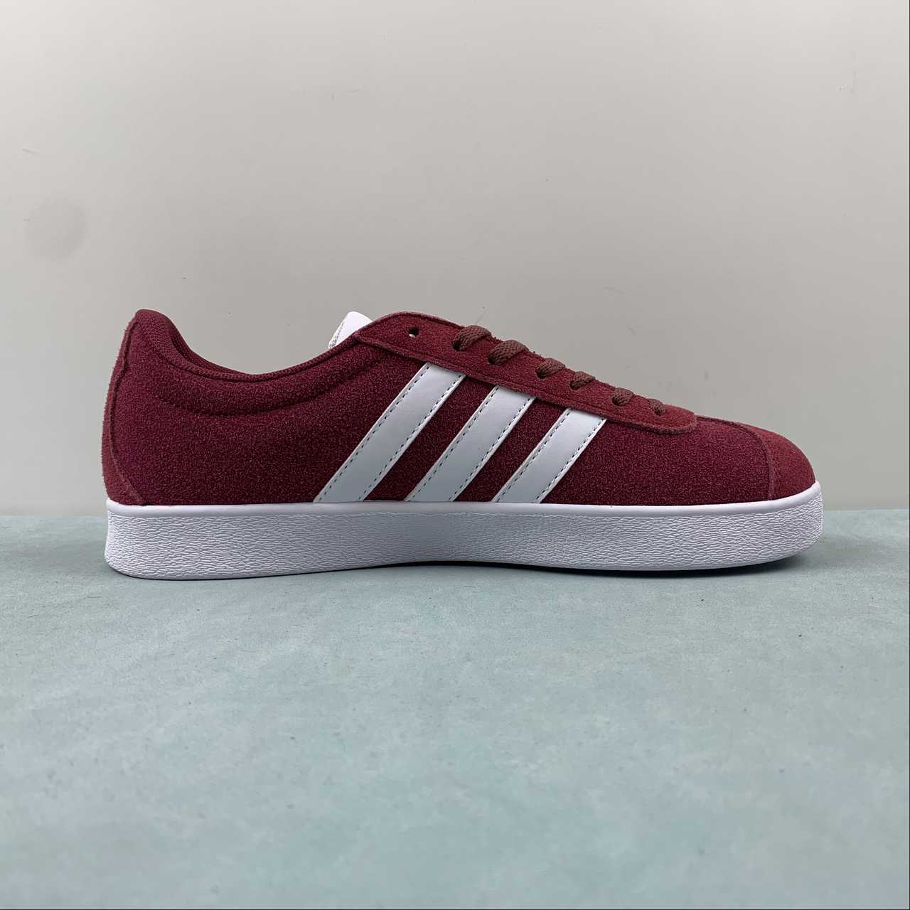 AD VL Court 2.0 Red White