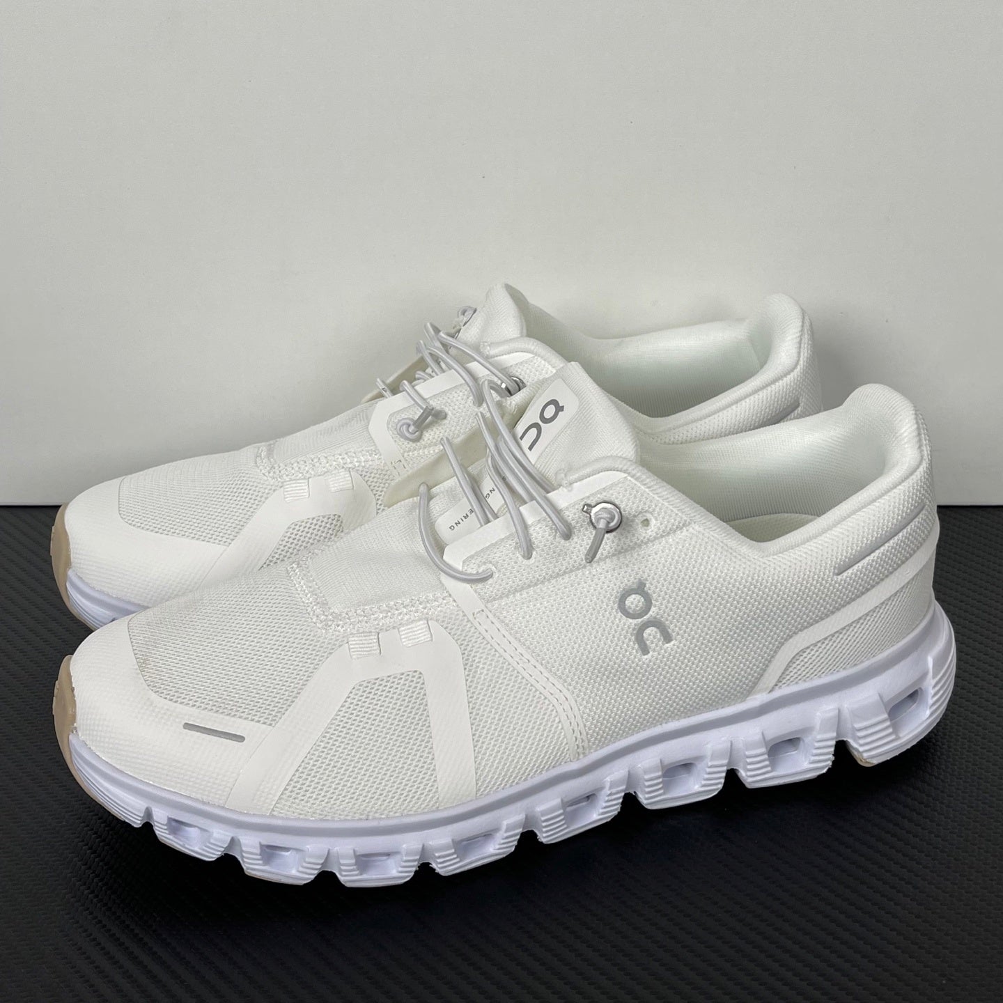 On Cloud 6 White