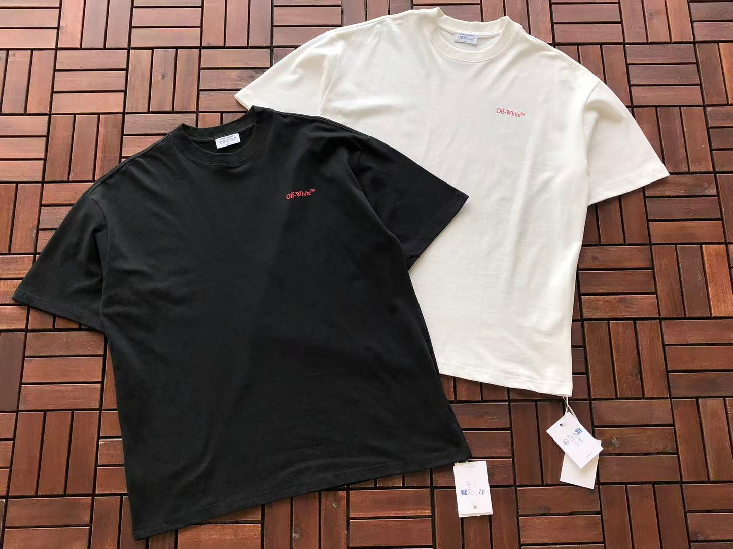 T-shirt Off