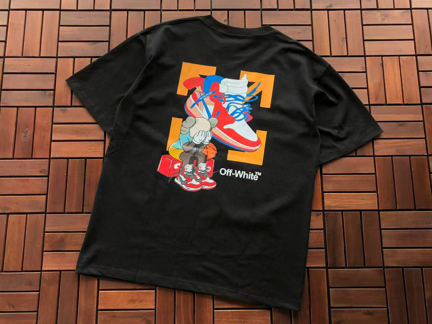T-shirt Off