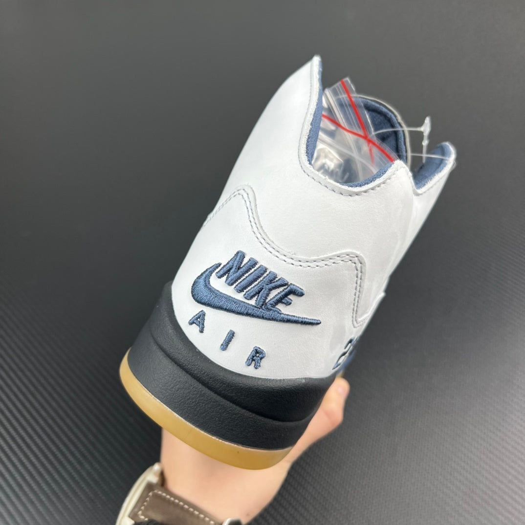 KB5 Retro Dawn