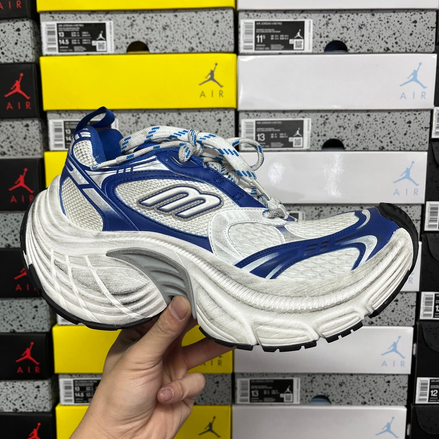 BLG 10XL White/Blue