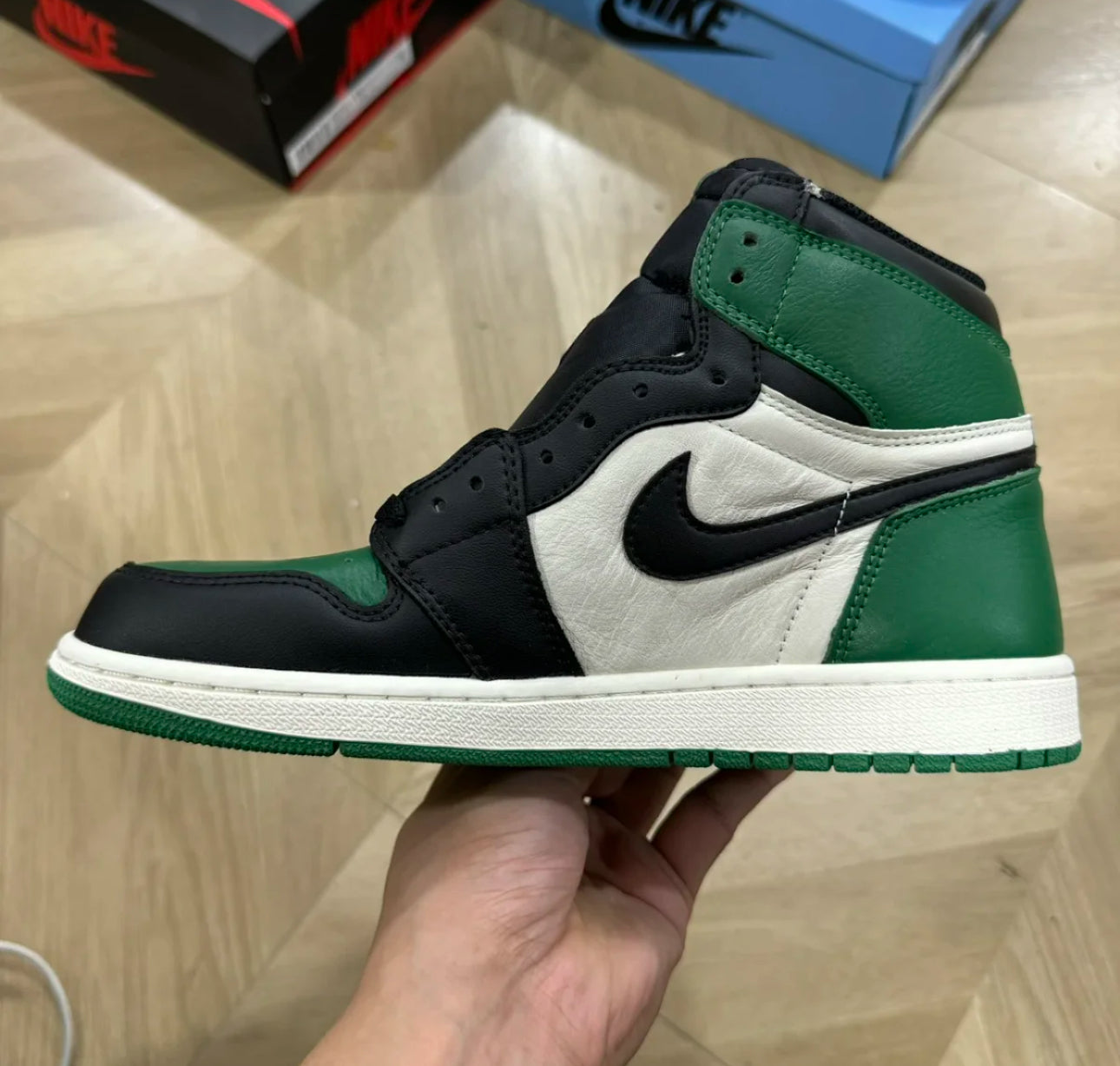 Air Jordan 1 High Pine Green