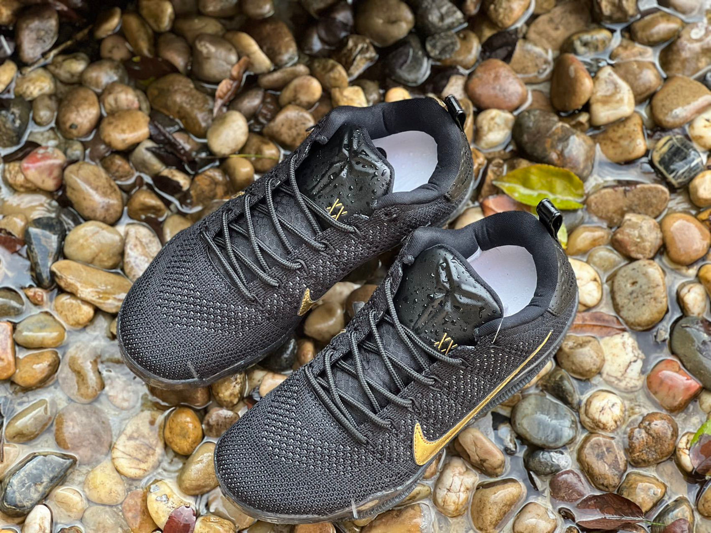 KB11 Black and Metallic Gold