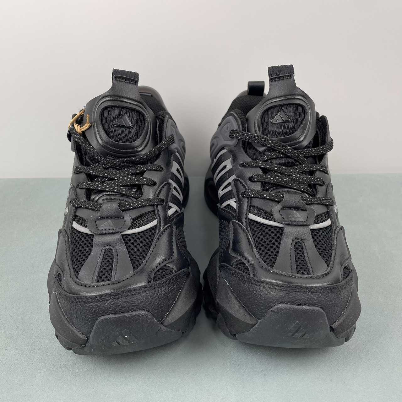 AD XLG Runner Deluxe Triple Black Grey