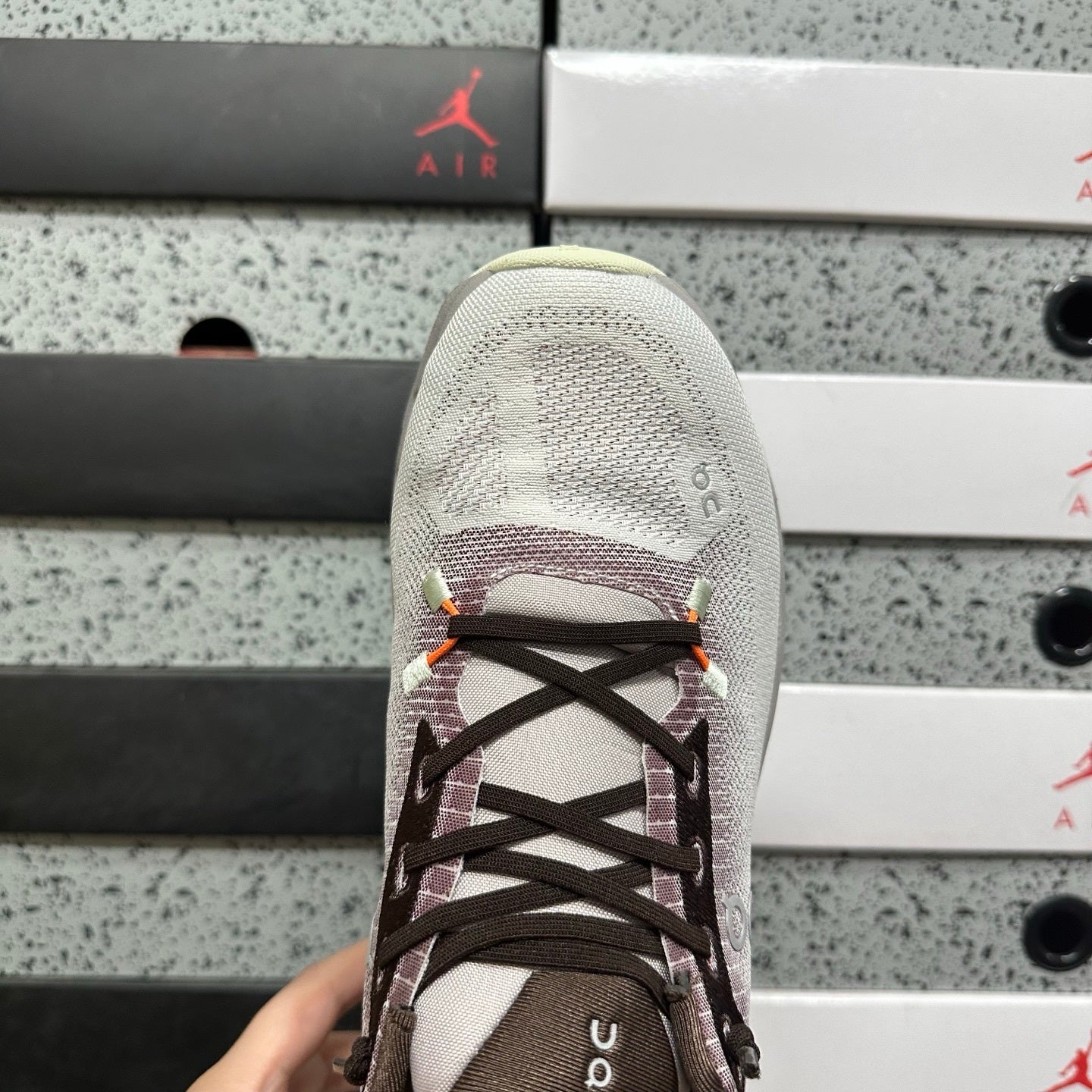 On Running Cloudtilt Remix Quartz Pearl