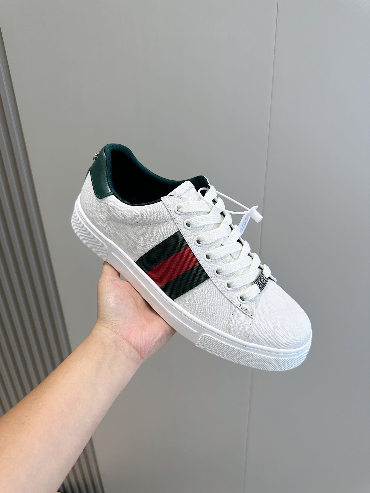 Gu Shoes