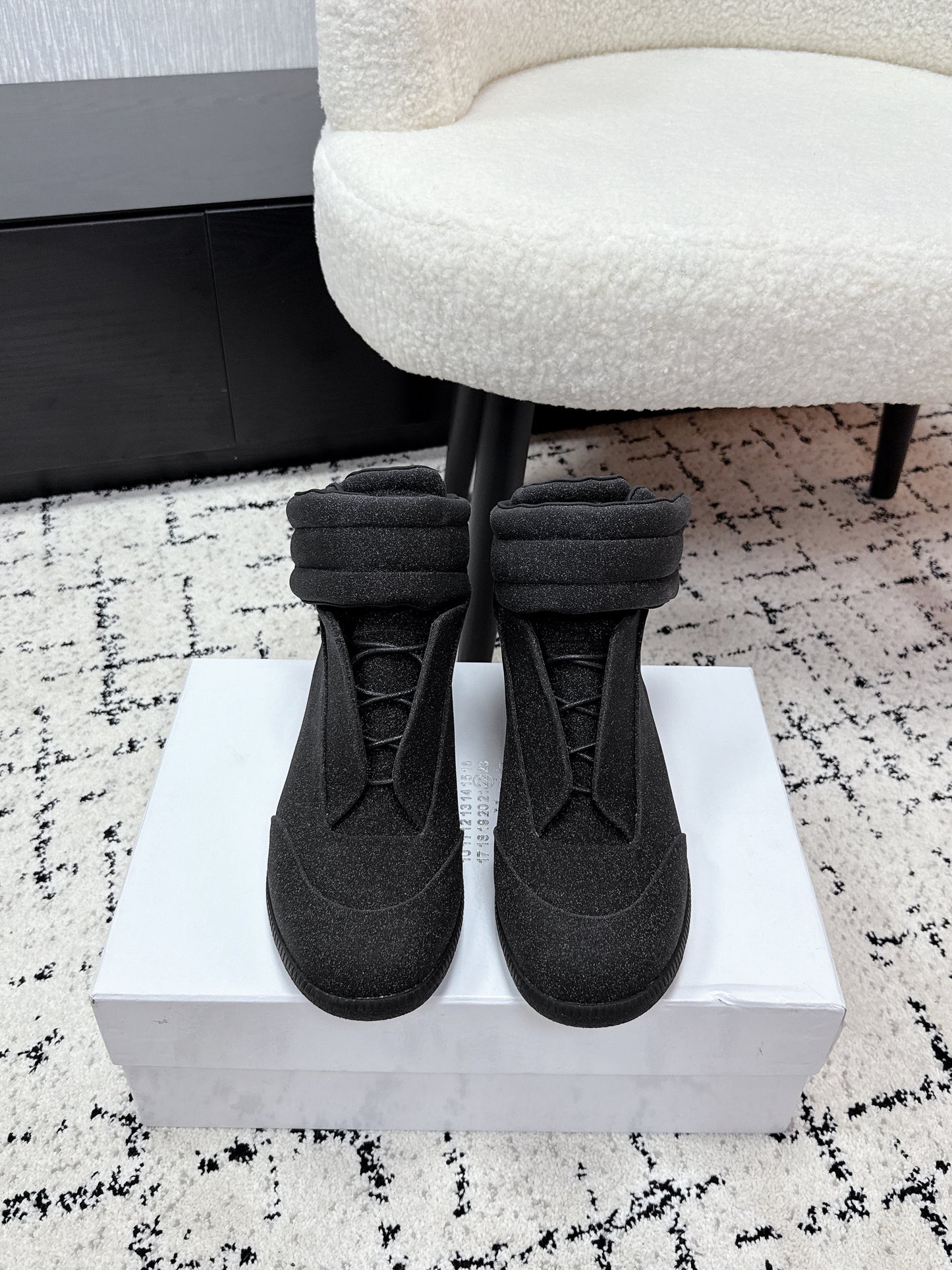 Maison HIgh Black Cotton