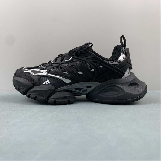 AD XLG Runner Deluxe Black White