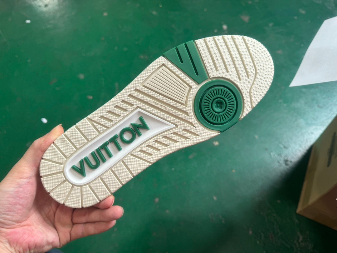 Trainer Beige and Green