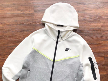 Conjunto Tech Fleece Branco e Cinza