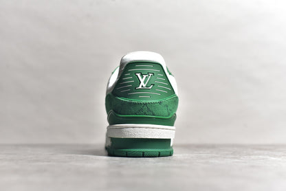 Trainer White and Green