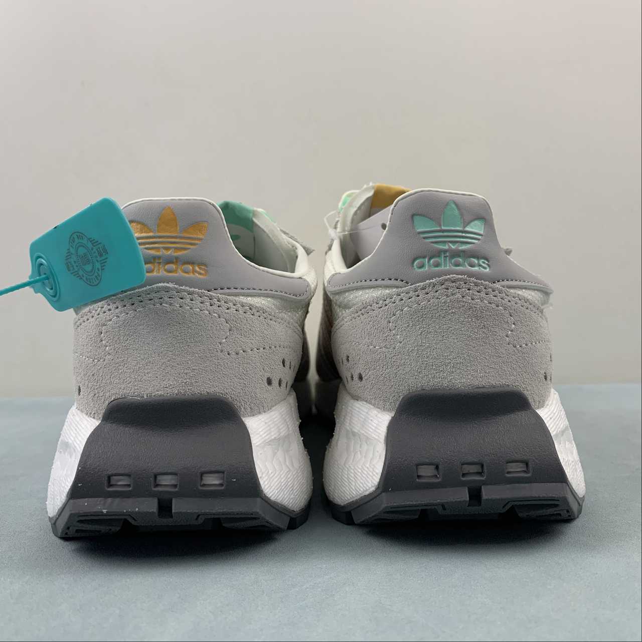 AD Retropy E5 Grey Tourquoise