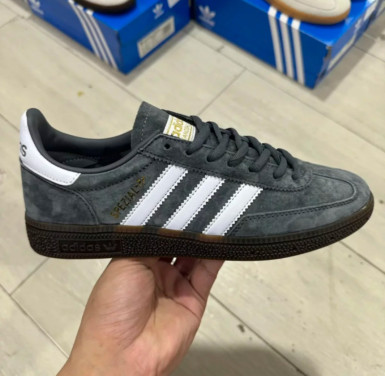 Adidas Spezial Grise