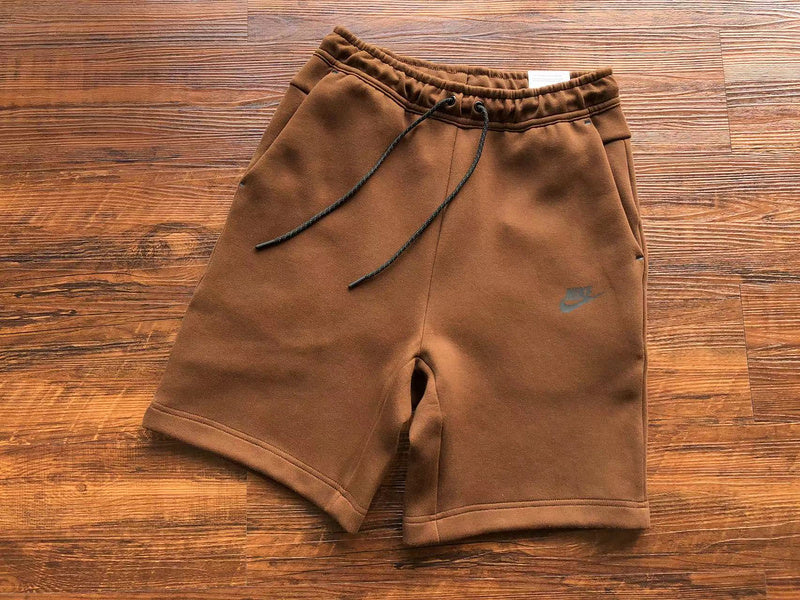 Calções Tech Fleece