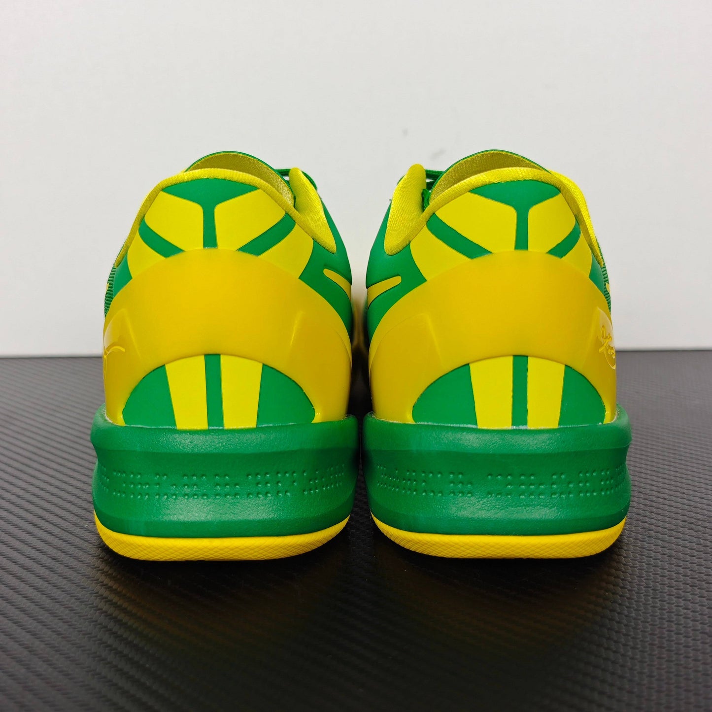 KB8 Oregon Ducks PE