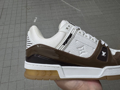 Trainer White and Brown