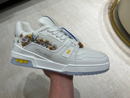 Trainer White and Flowers