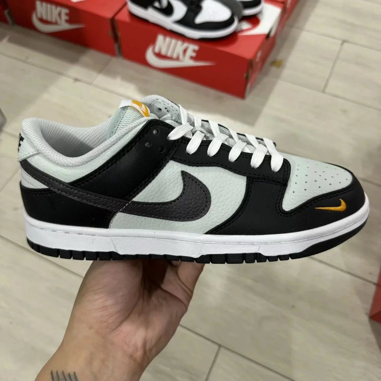 Low Black Grey