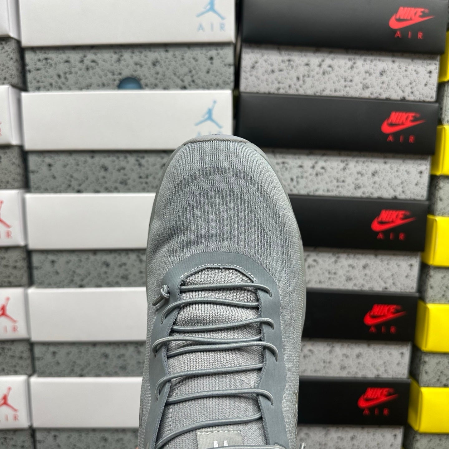 Cloudtilt Loewe Grey