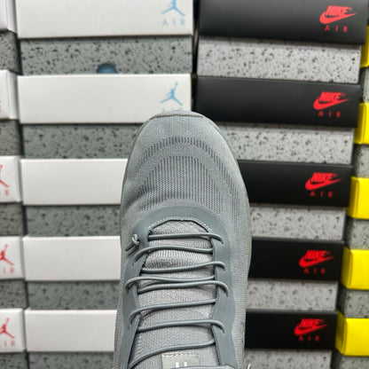 Cloudtilt Loewe Grey