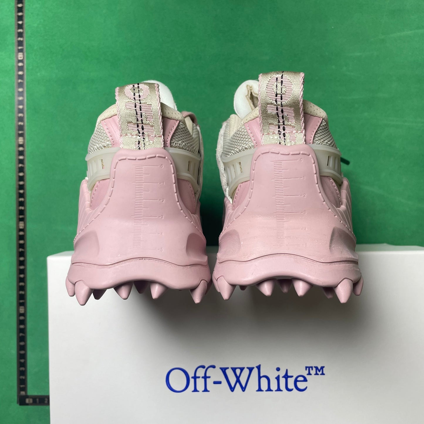 Odsy Pink