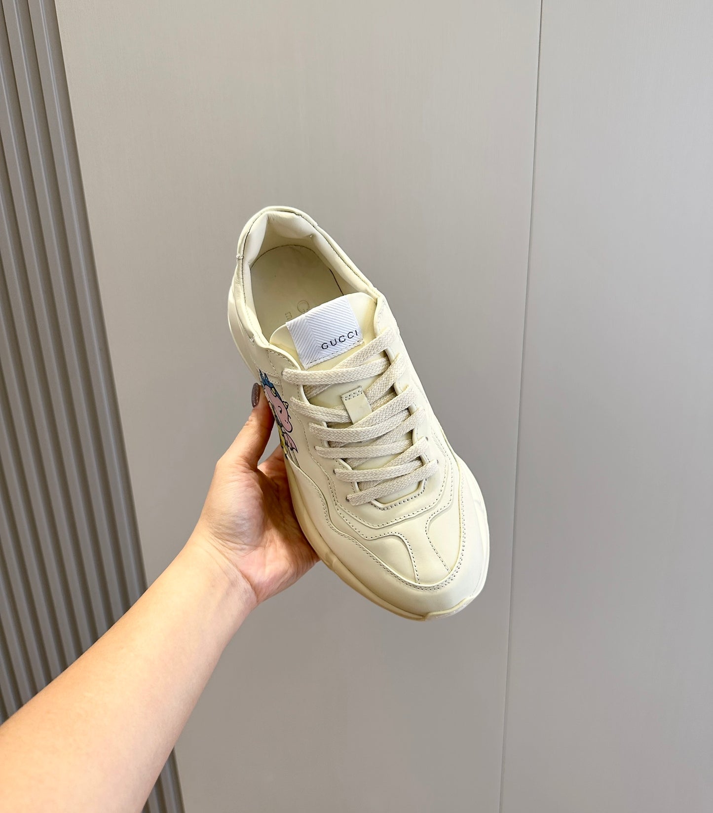 Gu Shoes