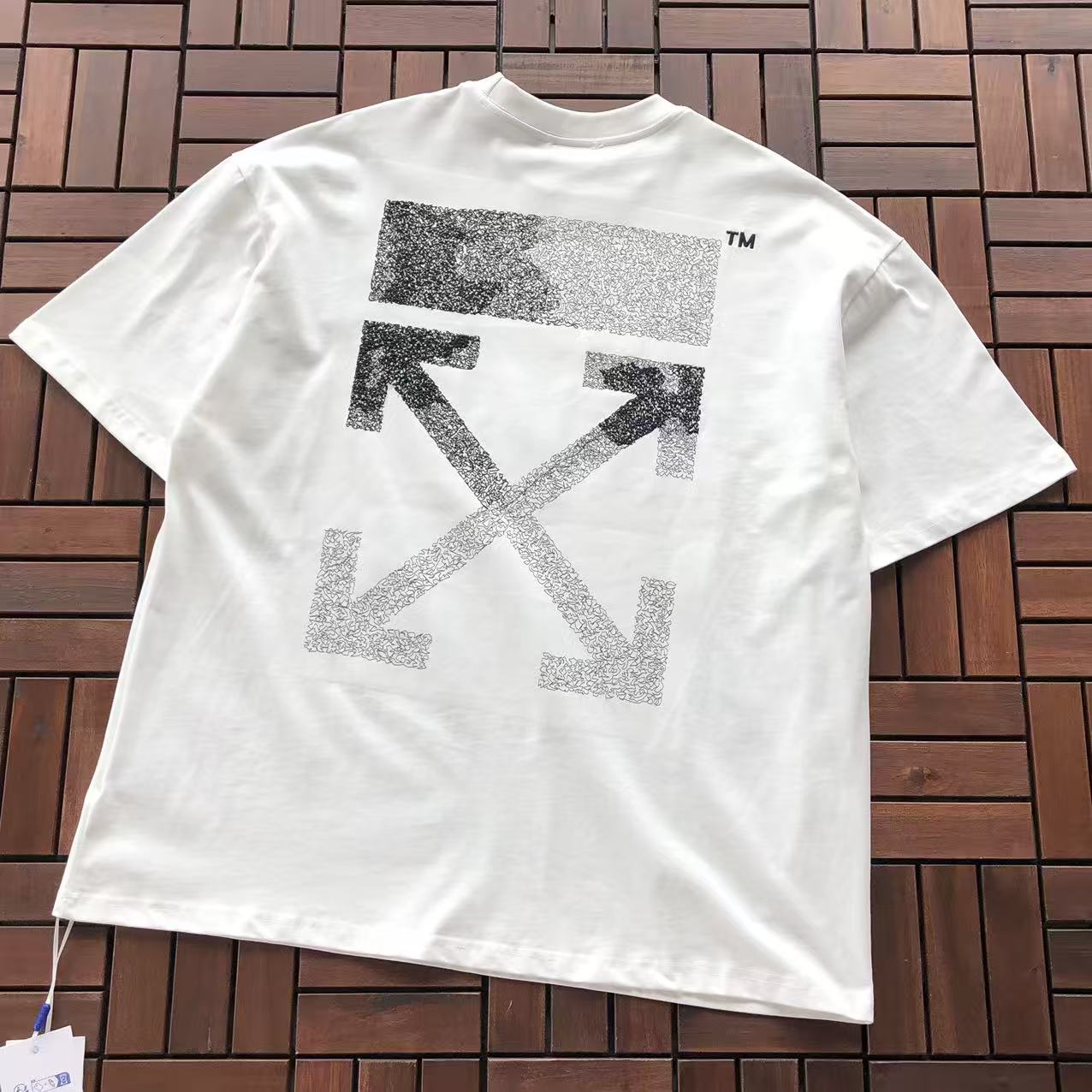 T-shirt Off