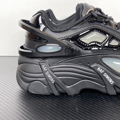 Cylon-21 Black