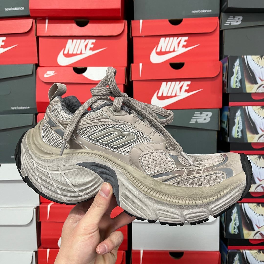 BLG 6XL Beige/Black