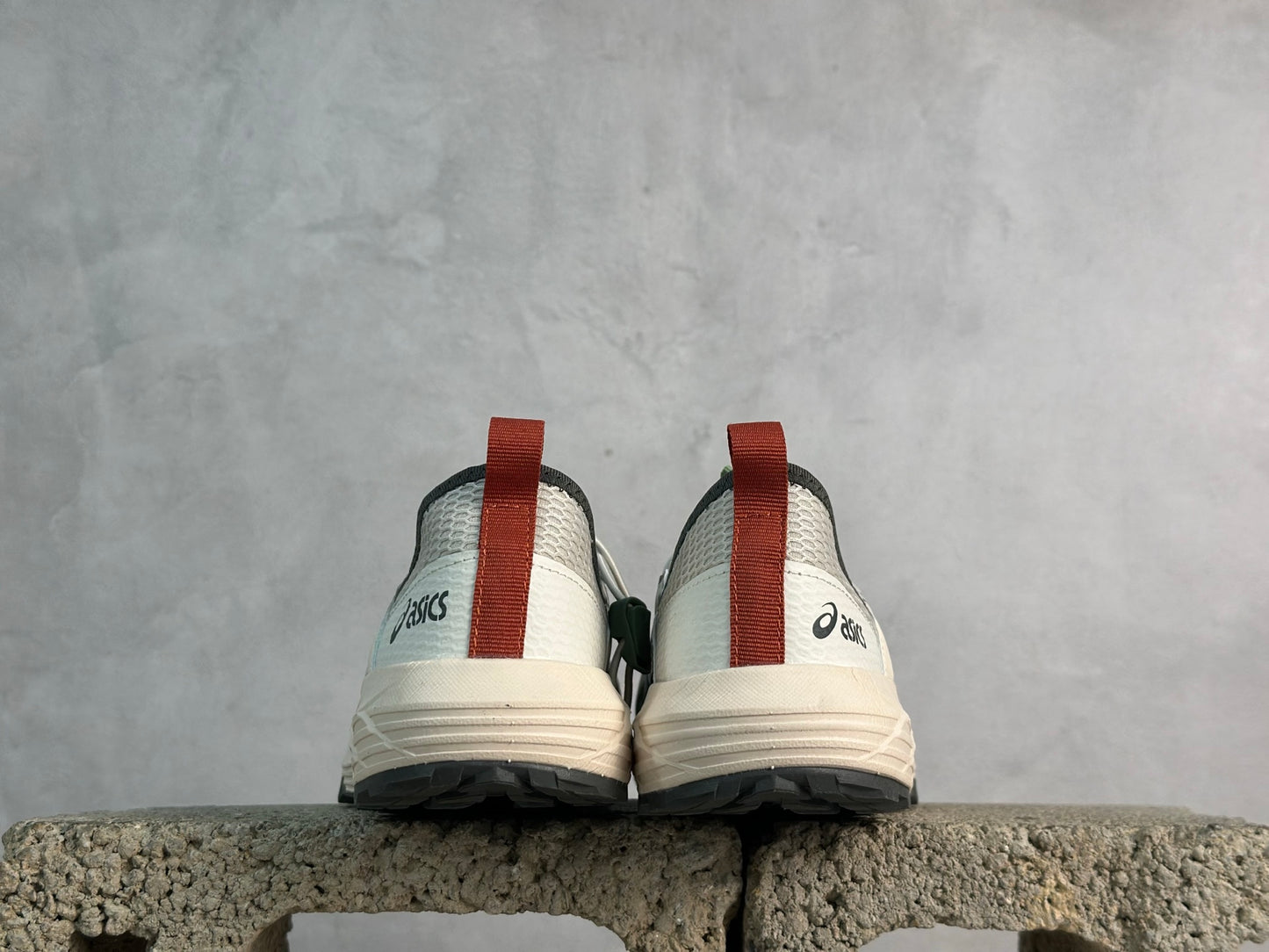 GEL-SONOMA TR White