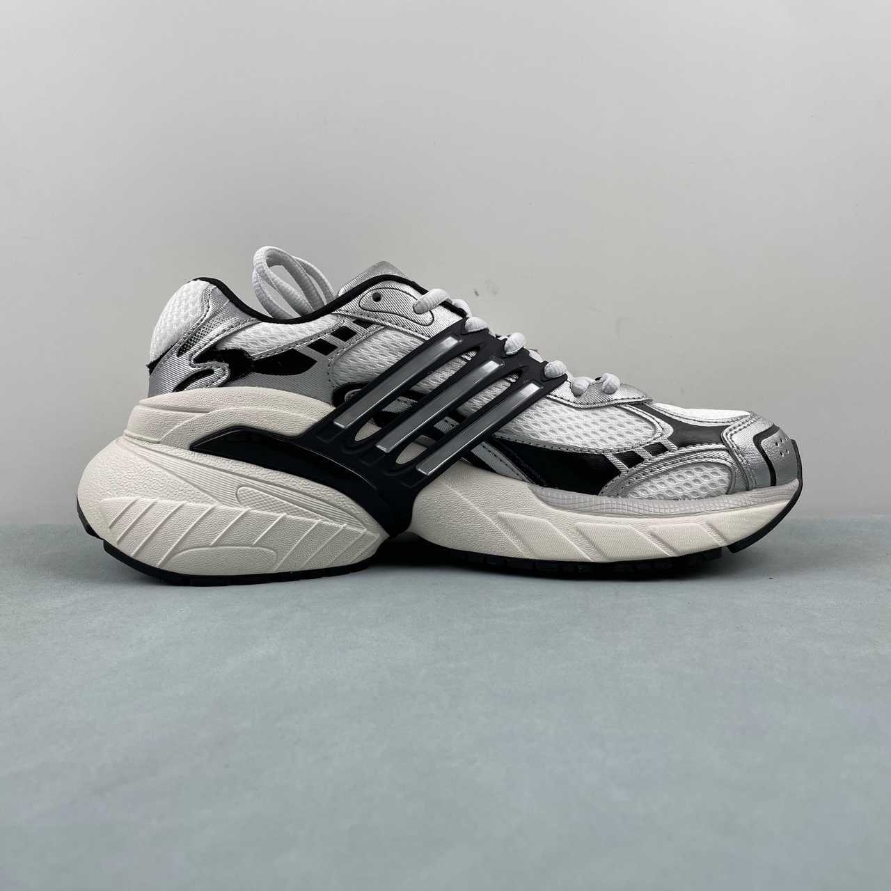 AD Adistar XLG White Silver Black