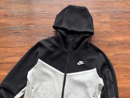 Conjunto Tech Fleece Preto e Cinza
