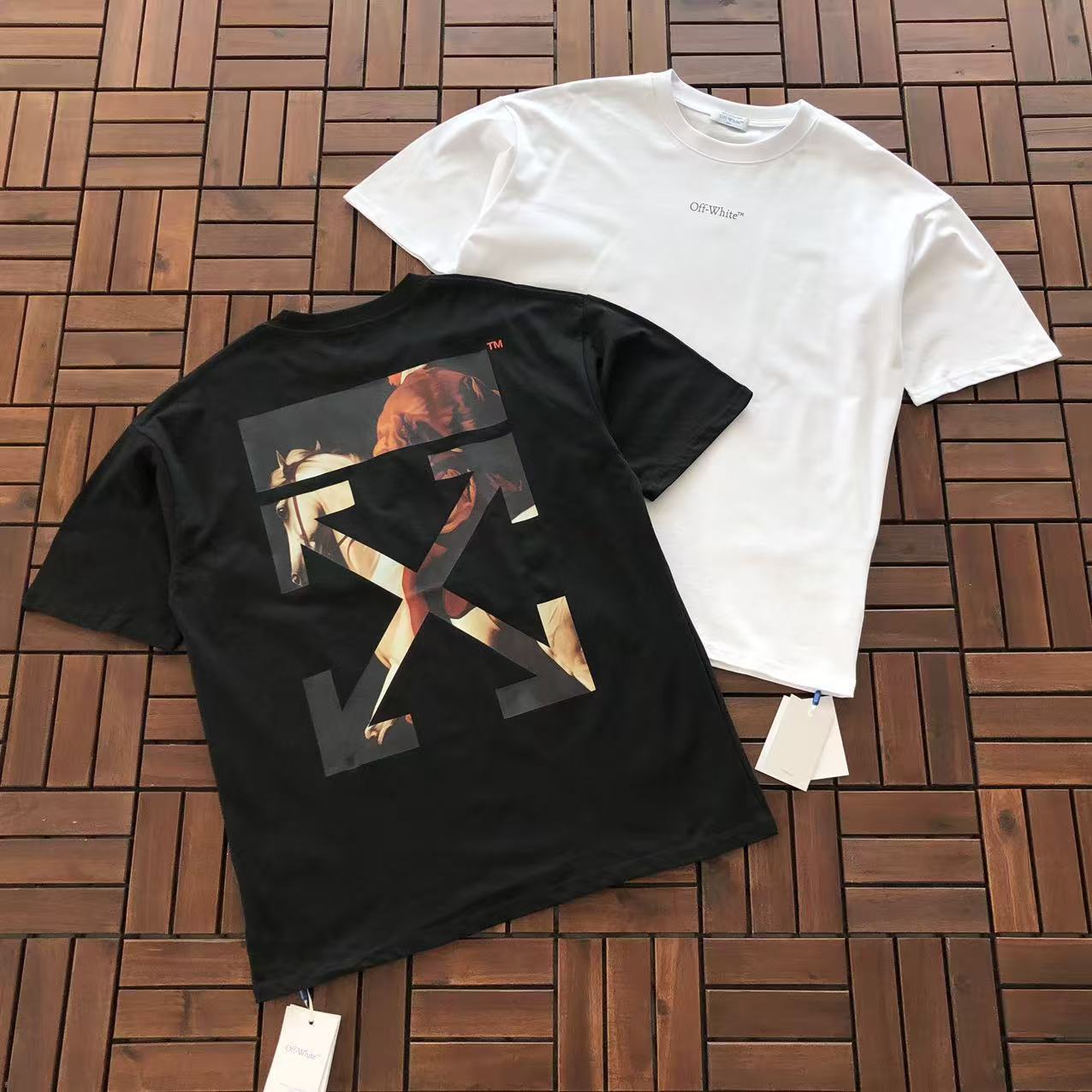T-shirt Off